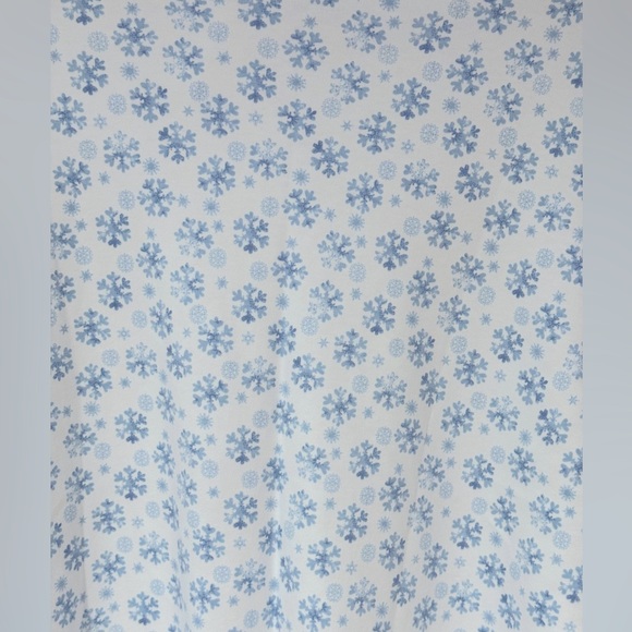 NEW Croft & Barrow Long Sleeve White and Blue Snowflake Mockneck Top Size L - Picture 3 of 5